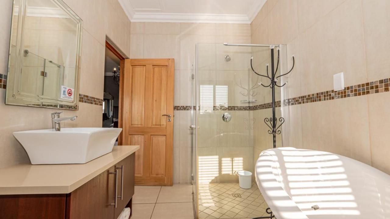 Hotel Stone Olive à Jeffreys Bay Extérieur photo